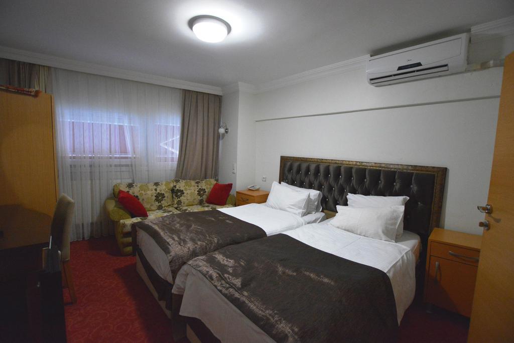 Palace Point Hotel Istanbul Bagian luar foto